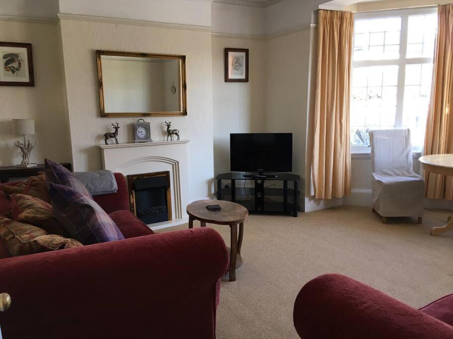 Brook Lodge Garden Flat สวาเนจ ภายนอก รูปภาพ